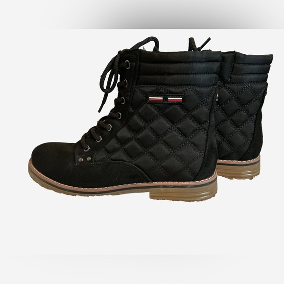 Tommy Hilfiger Women's Onella Fashion Boot - Picture 3 of 5